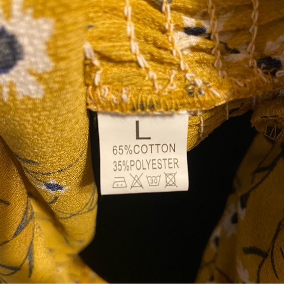 NWOT 2 Piece Yellow/Mustard Crop Short Set Women’s Size Large - Picture 14 of 14